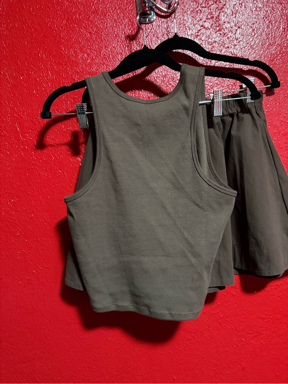 156. NWT Double Zero Brown Skirt and top set